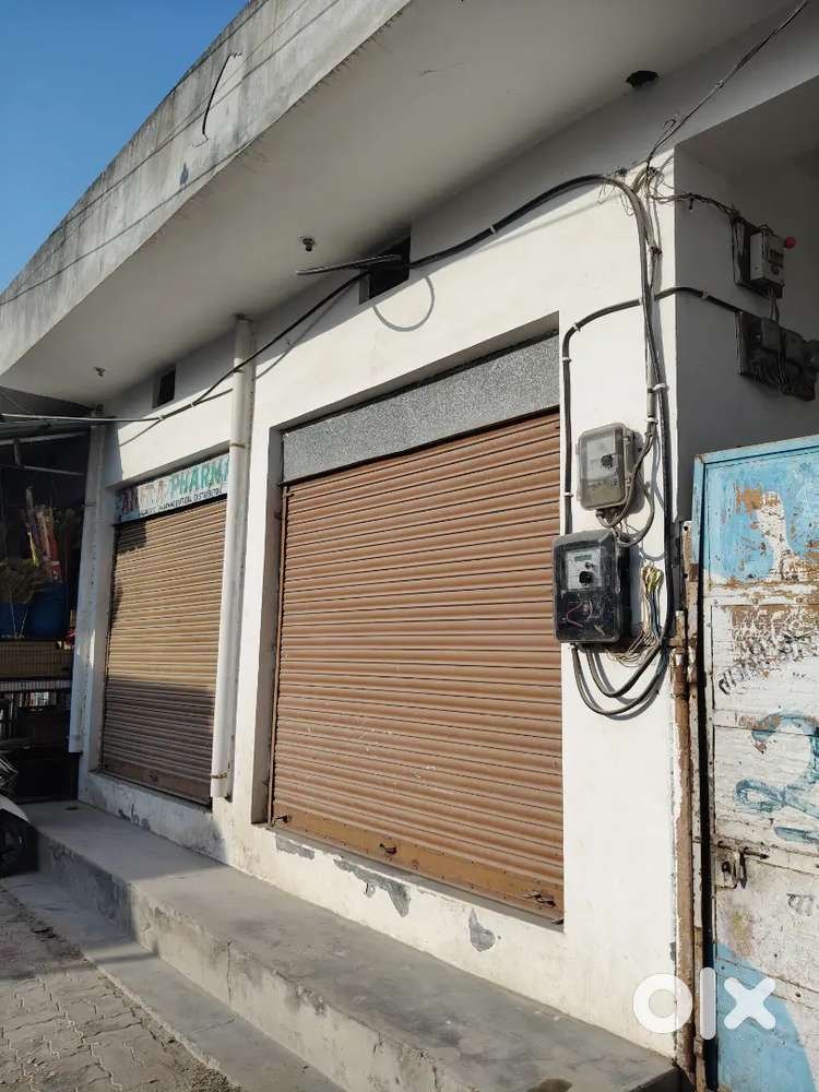 Shop for rent on main road