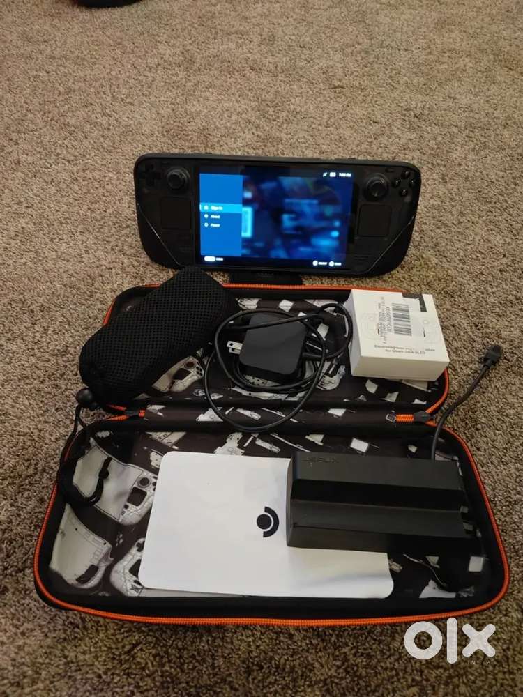 Valve Steam Deck OLED 1TB Limited Edition Smoky Translucent