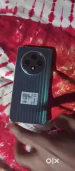 Oppo f27 5g 8 RAM 128 new phone in 11 months age