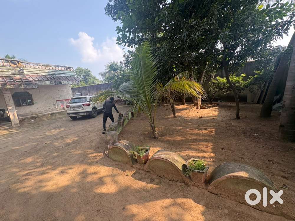 FOR RENT 2 ROOM ATTACH BATHROOM