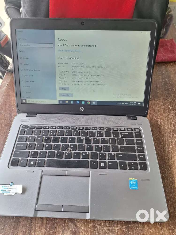 HP laptop 840 G2, 8gb ram, 256 ssd