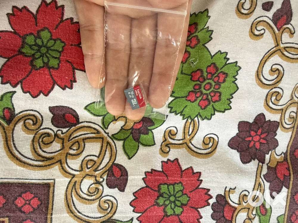 SanDisk Ultra 16GB microSD Memory Card Class 10