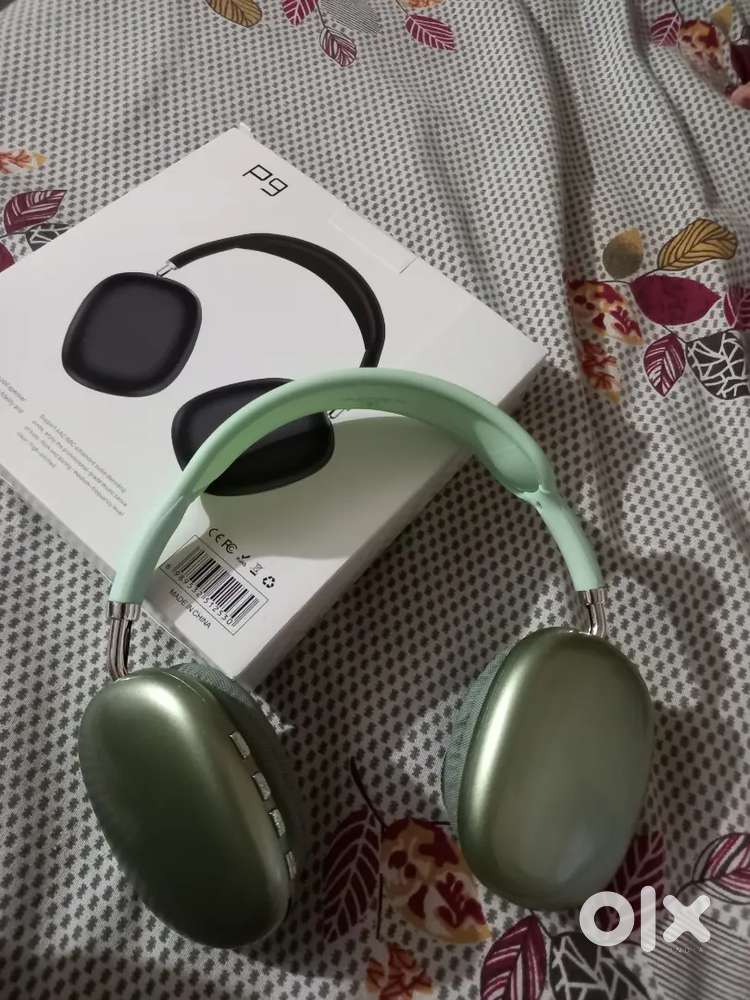 Fake apple headphone p9