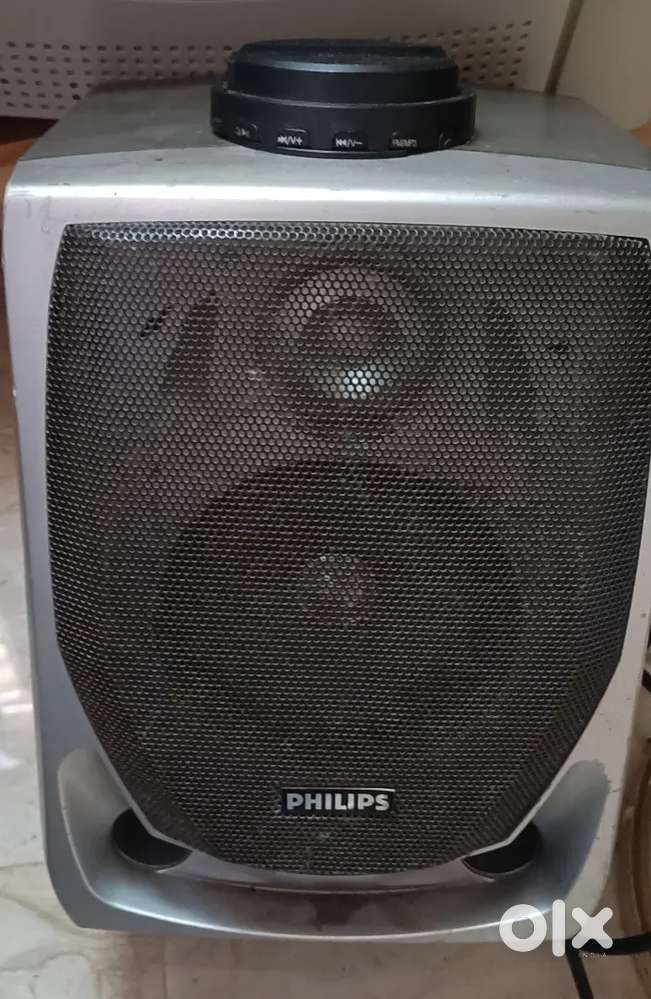 Car box 12 all items sale