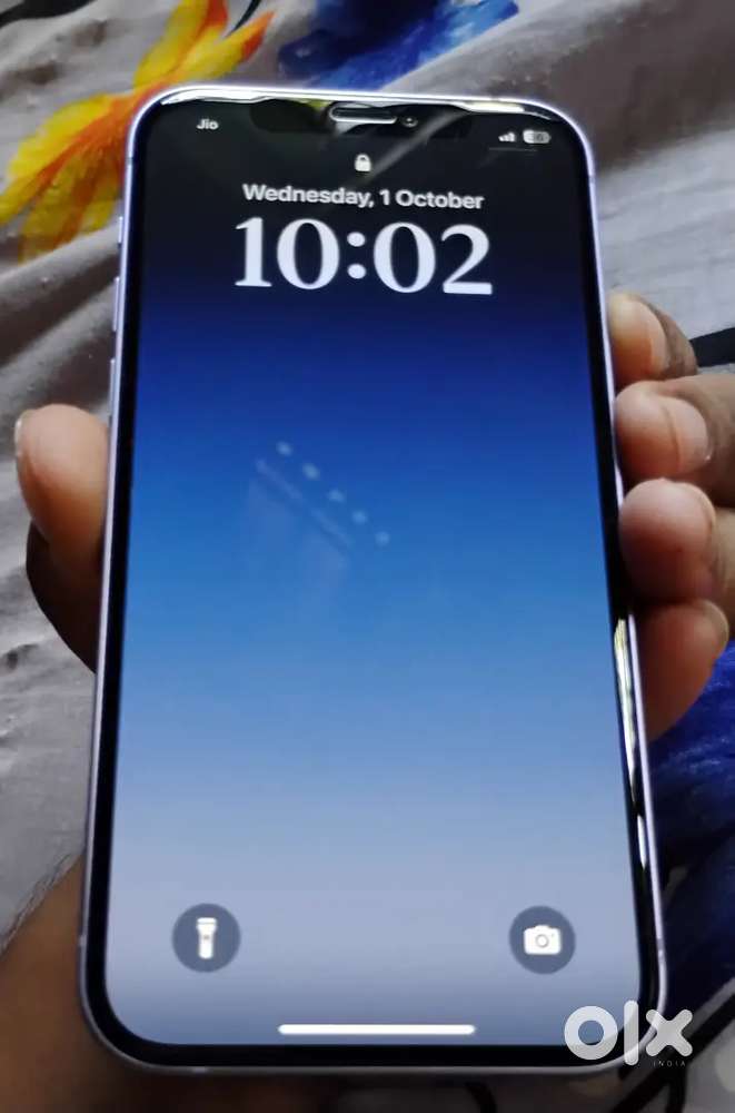 iPhone 12 64gb,bh86%, clean condition