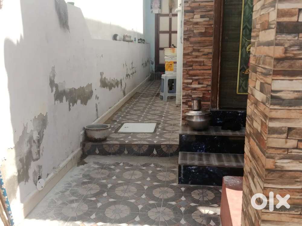 800 sqrft ground floor house