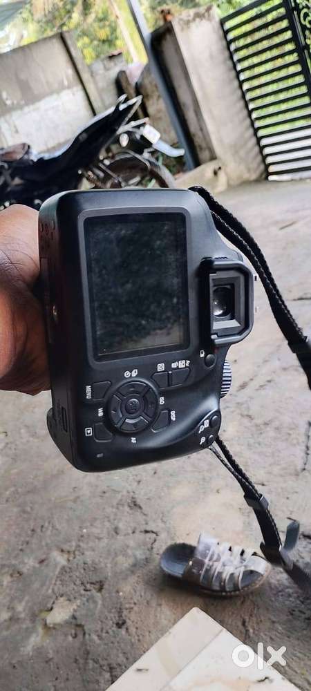 Canon 3000D