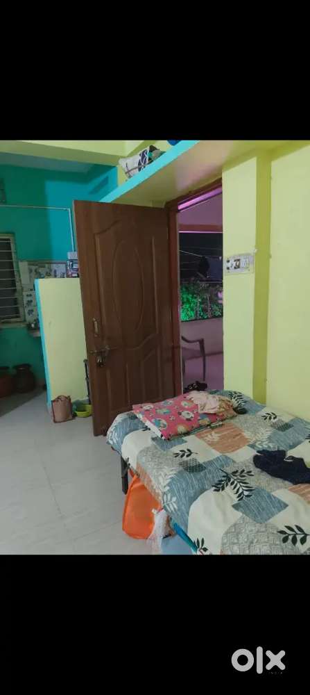 Urgent needed a Boy roomate