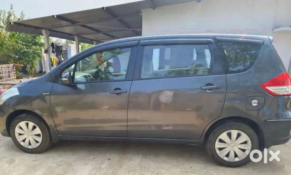Maruti Suzuki Ertiga 2016 Petrol 100000 Km Driven