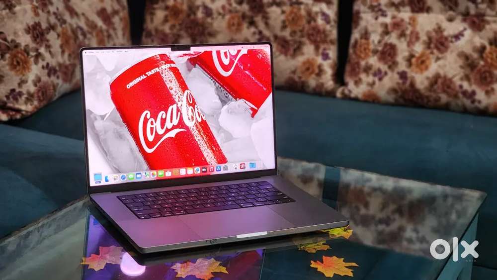 M1 Apple Macbook Pro 32GB Ram 512GB Apple SSD  16Inch Retina Display