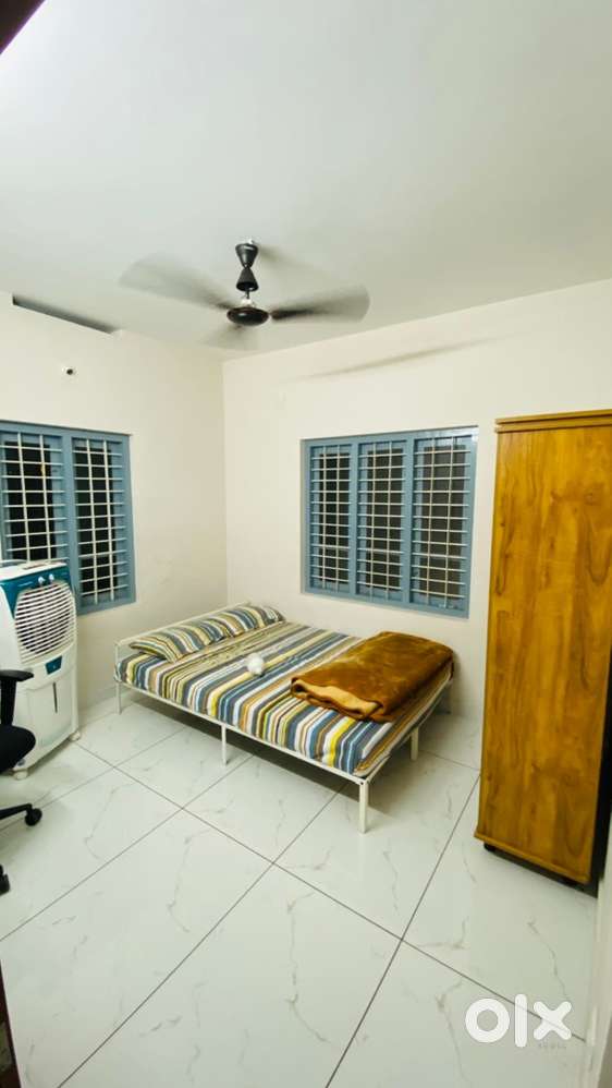 PG for girl students and working ladies