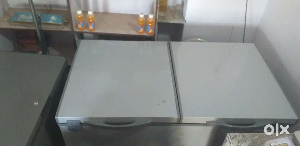 Deep freezer
