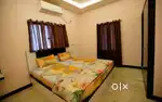 Room sharing female