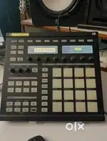 TRAKTOR MASCHINE MK1 NATIVE INSTRUMENTS
