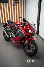 Honda CBR 650R