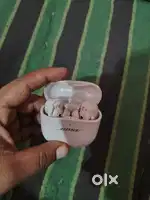 bose Earbuds h 2 months old