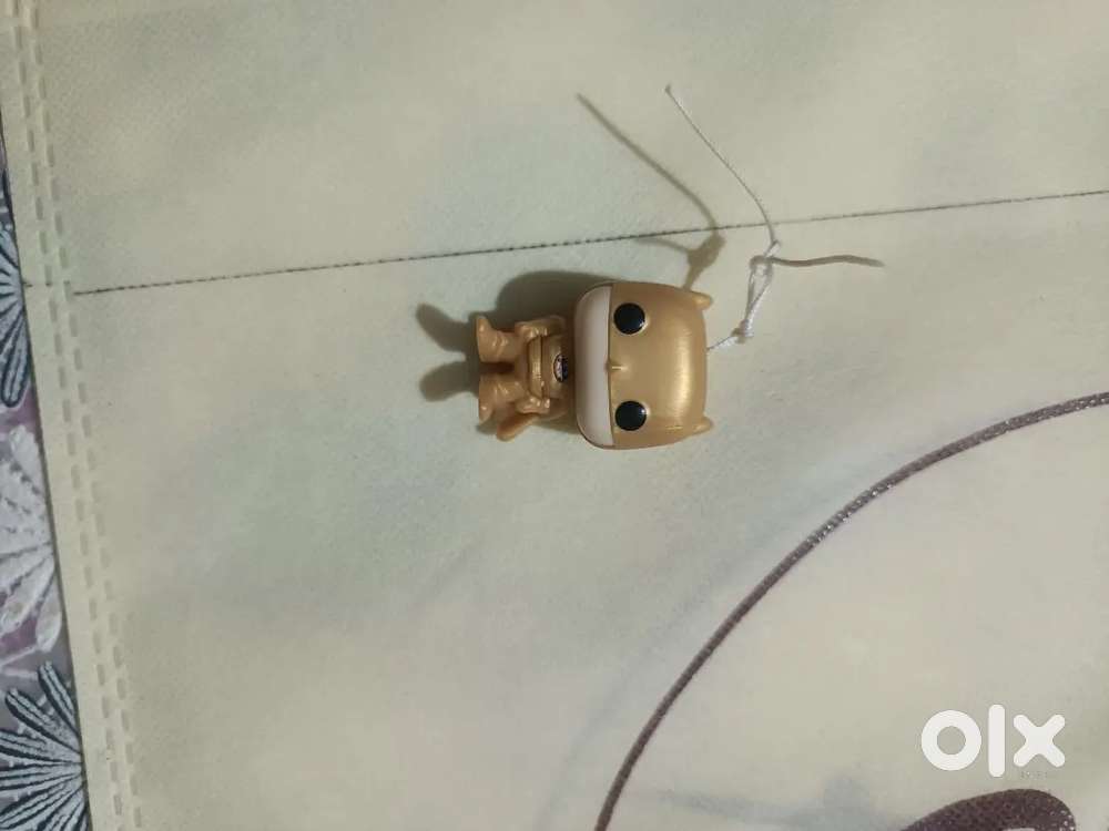 Kinder Joy dc edition rare golden batman toy