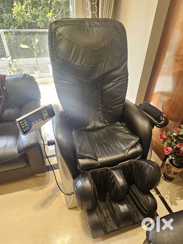 Premium Massage Chair with back heating