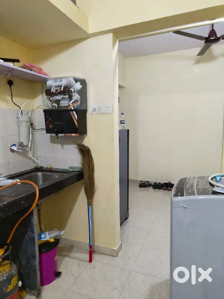 Goregaon East Boys PG 9500