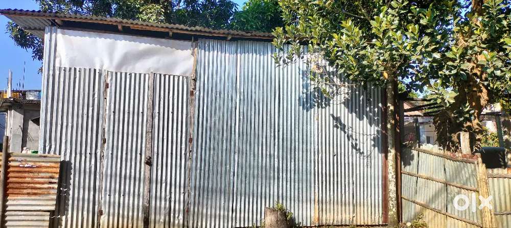 পুরনো একচালা ঘর বিক্রি