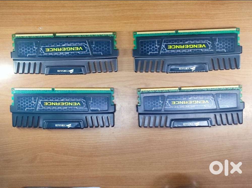Corsair DDR3 RAM 4GB (4 quantity)