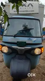 Piaggio Ape E Xtra Lx with Platform EV Tempo