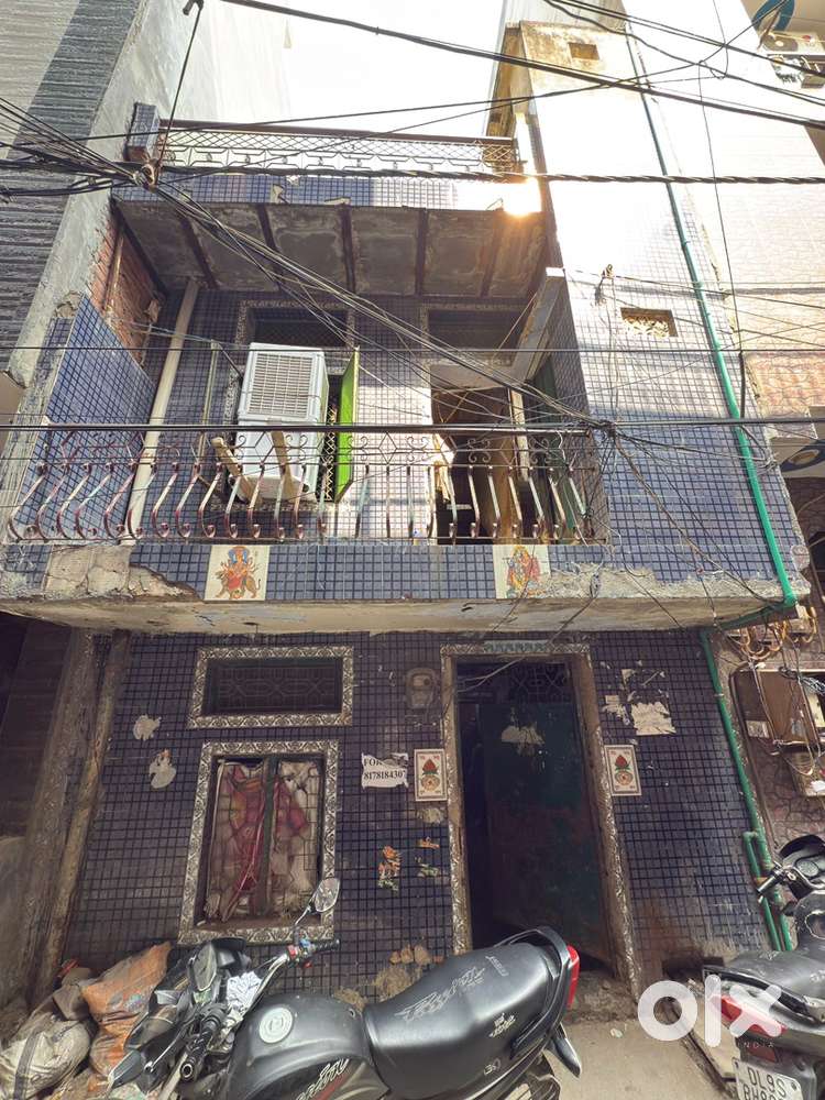 50-gaj, do manzil bana hua jad se makaan hai registry ke sath, palam m