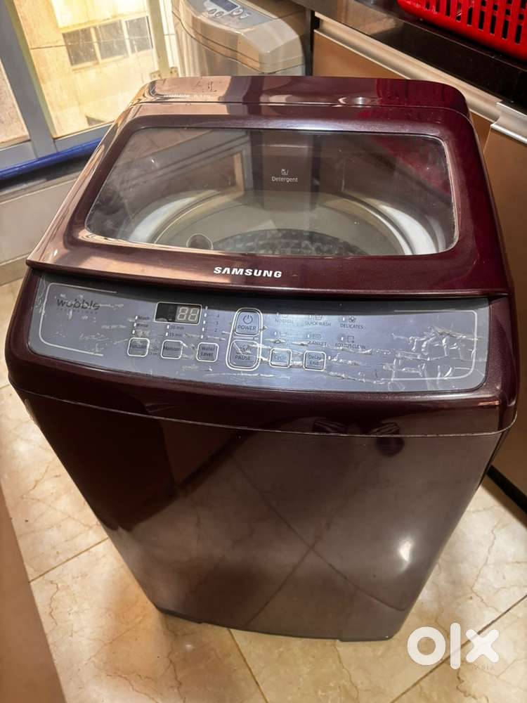 Samsung WM - Red color in excellent condition