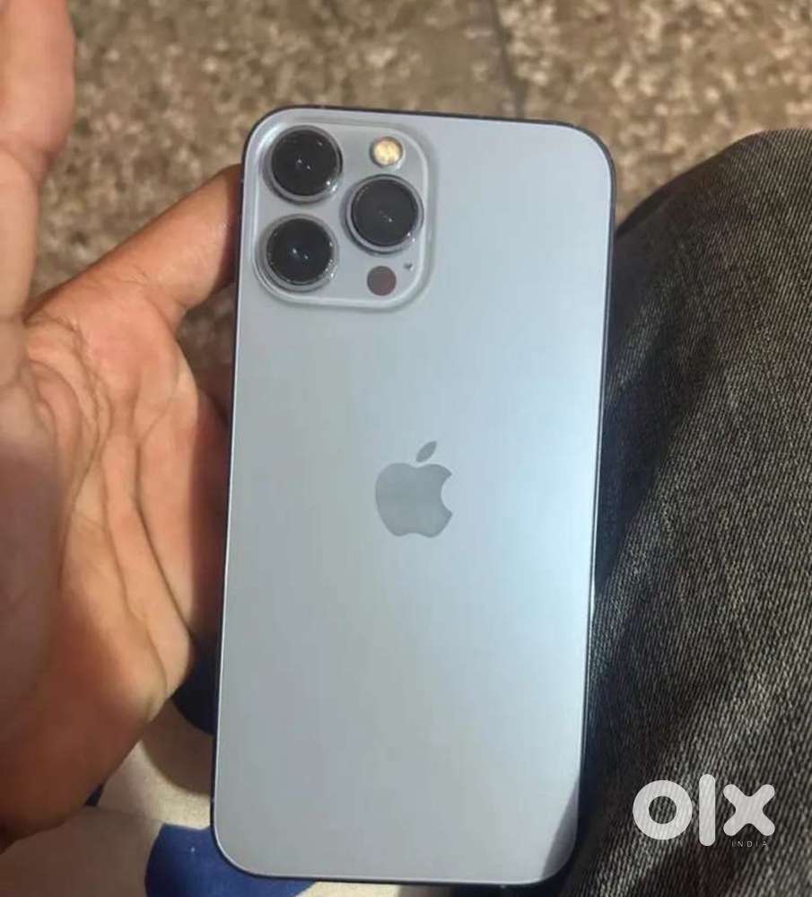 Iphone 13 pro max 256gb all wokeing. New candition