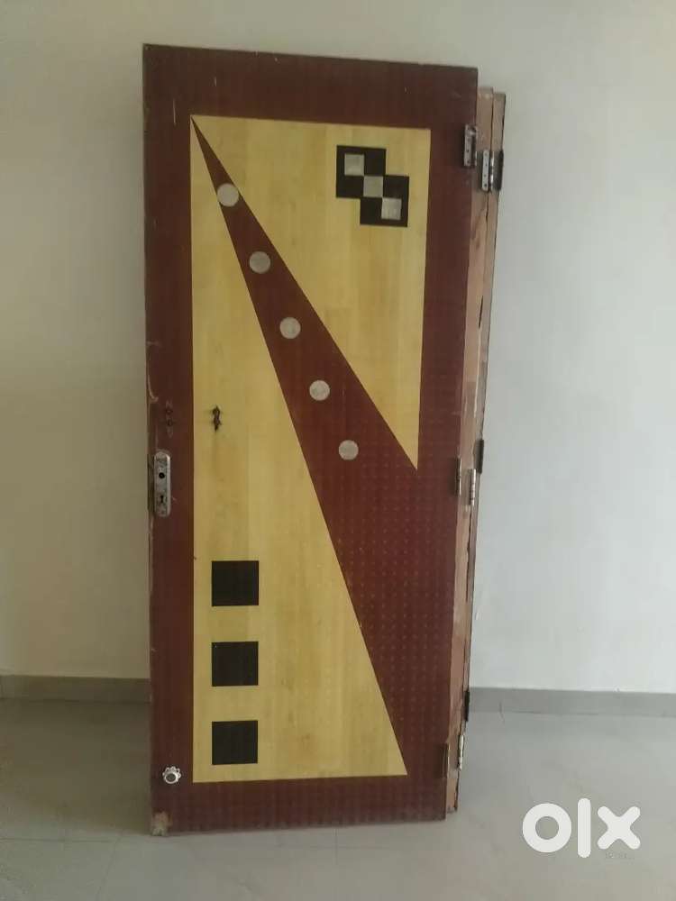 Doors front