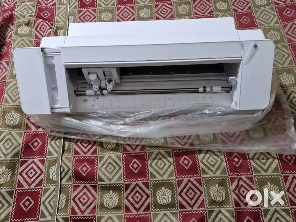 Cameo 4 Plotter Vinyl Cutting Machine