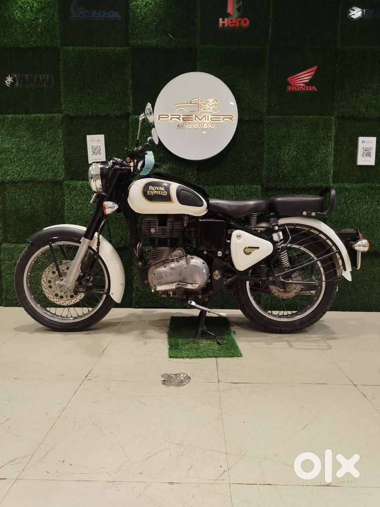 Royal Enfield Classic 350 2017 Model In Showroom Condition