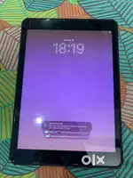 Apple iPad 9th Gen 64GB WiFi – Excellent Condition