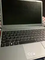 Ultimus laptop