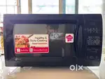 28L LG microwave in excellent condition