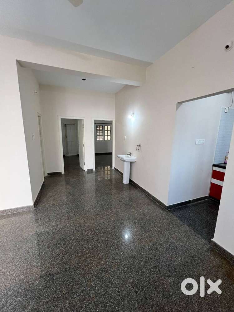 2BHK Flat for lease at Bommanahalli.