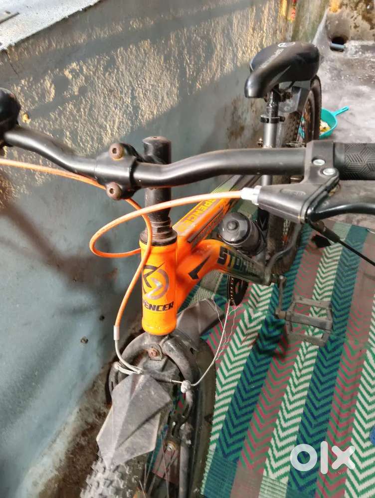 Spencer Storm Dx, Non Geared, Black and Neon