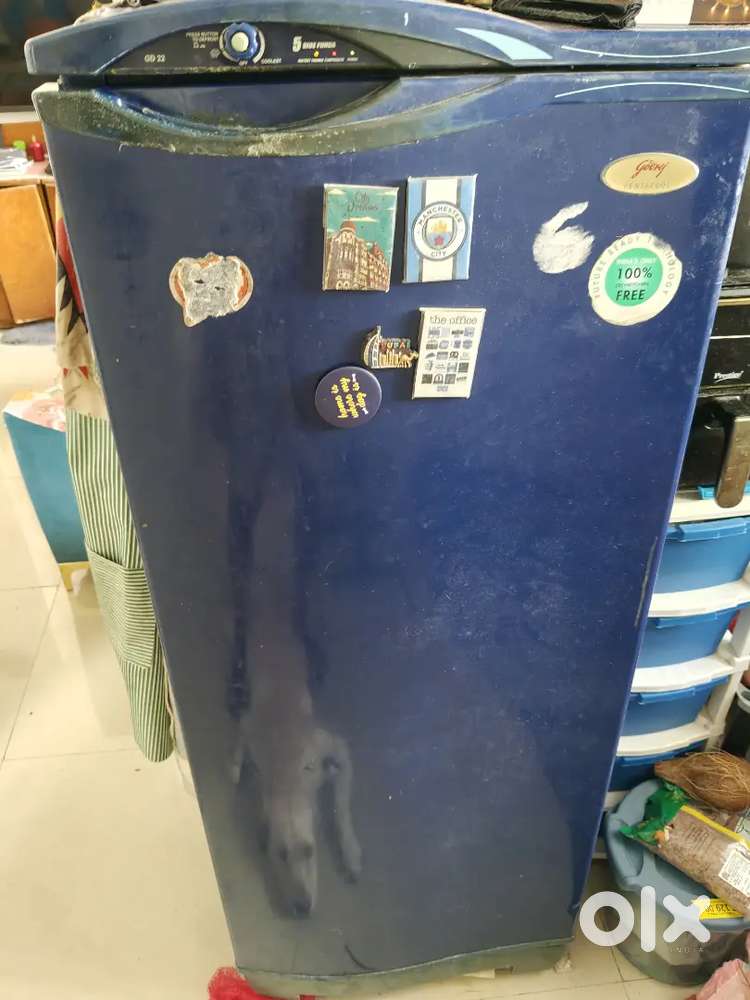 Godrej fridge 200 liter