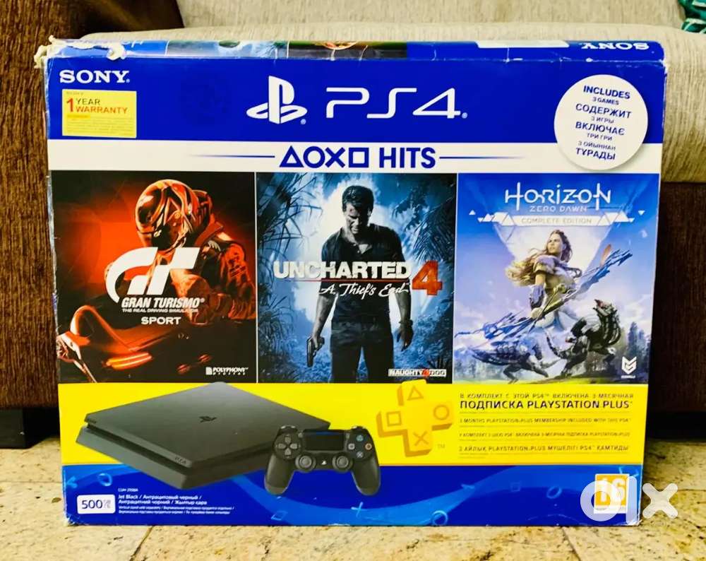PS4 slim available at best price (pristine) condition