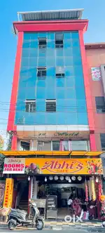 Prime Commercial + Residential Building for Rent – East Fort