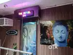 Spa parlour job