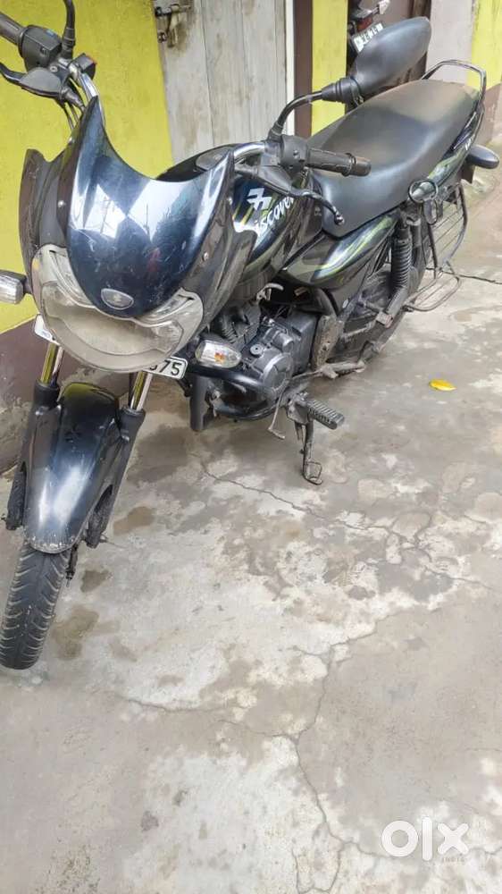 Bajaj Discover 125 For Sell