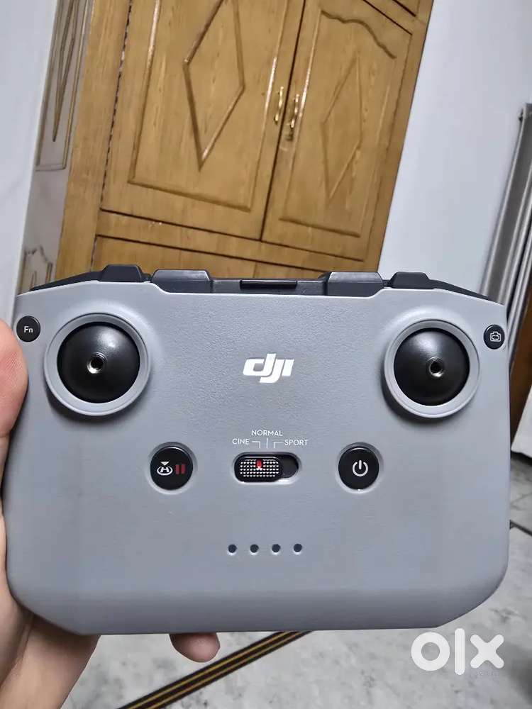 Dji RC231controller.