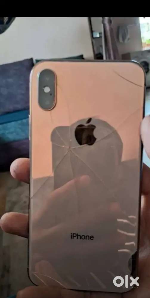 iPhone xs icloud lock