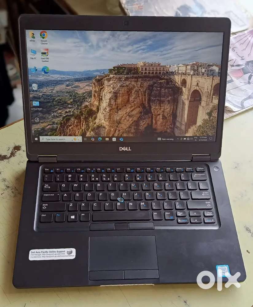 Dell Latitude 5490 i5 7th gen 8GB RAM 256GB SSD
