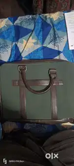 Elliot lether laptop bag