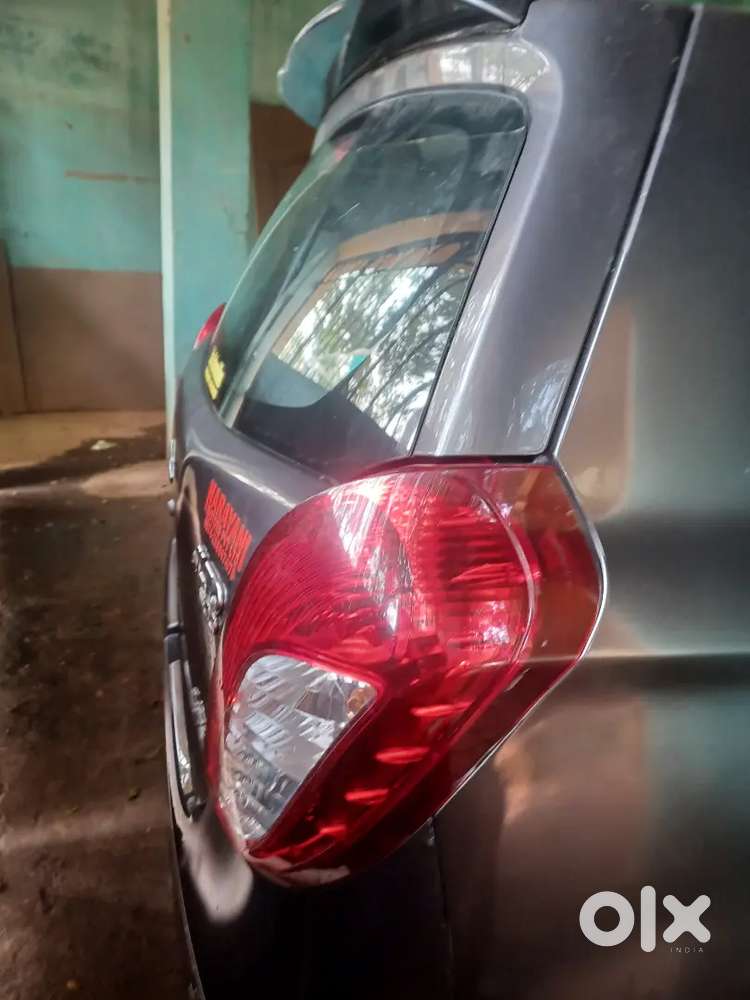 Get a luxury Alto 800 car in a good price..