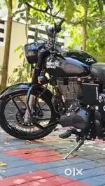 Royal Enfield Classic 500  23,000 km  Single Owner