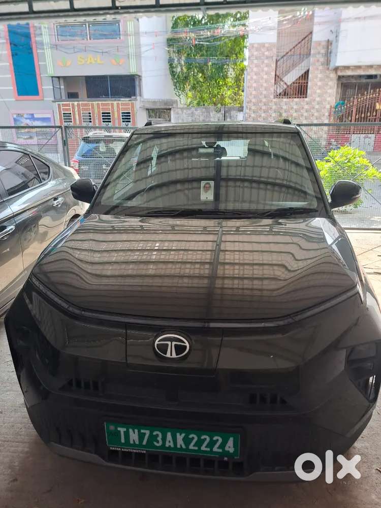 Range 300 to 340km.