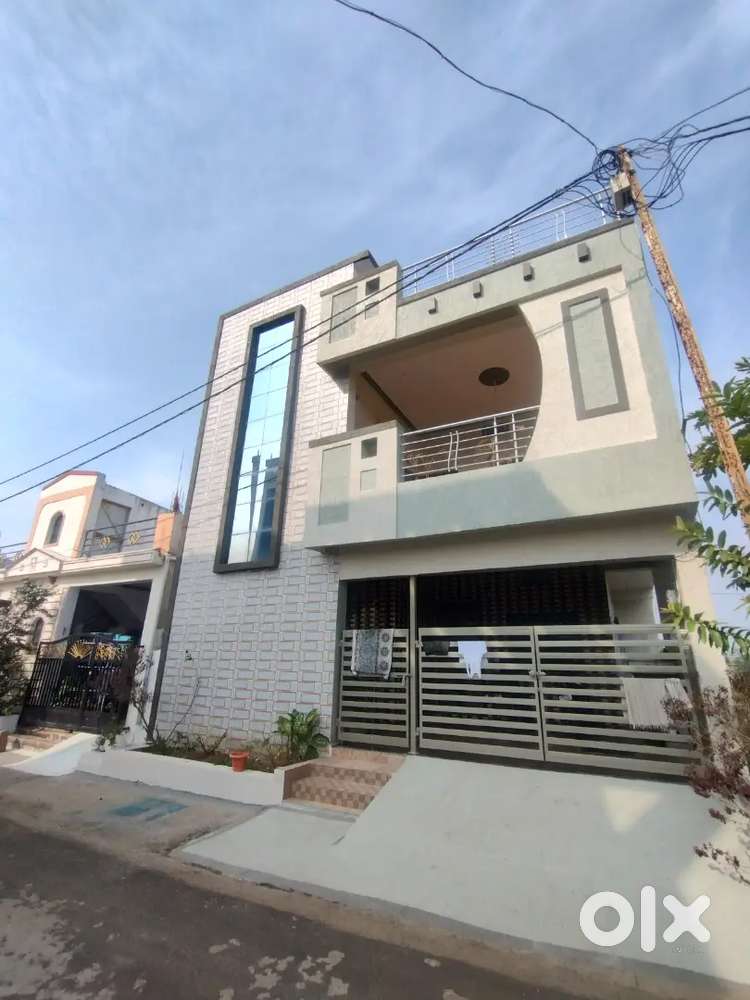Bike parking attached letbath balcony and porch .